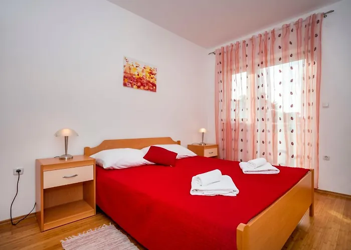 Andrea-1 By Interhome