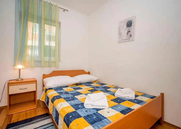 Andrea-1 By Interhome דירה *